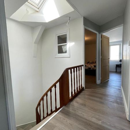 Le Logis De La Place Туар Екстериор снимка